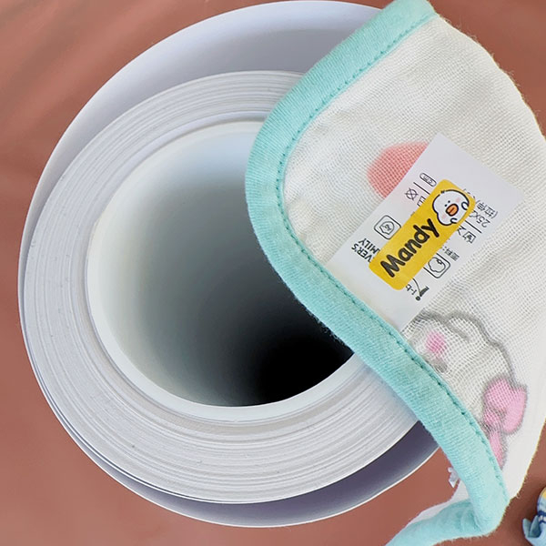 Etichette di abbigliamento lavabili